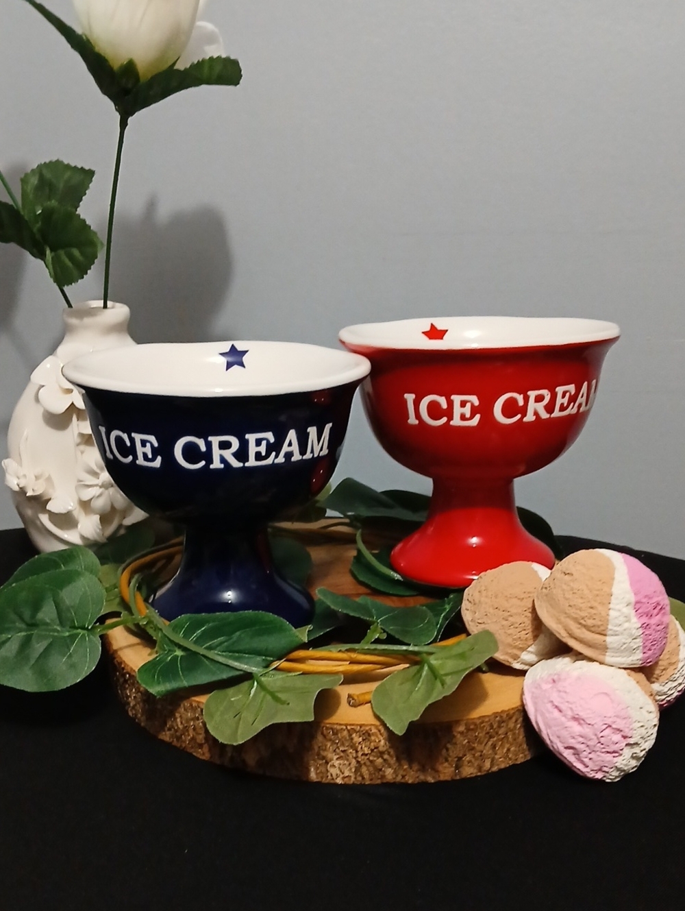 SET of 2 Ice Cream Pedestal Bowls - Red and Navy Ceramic Dessert Cups NWOT